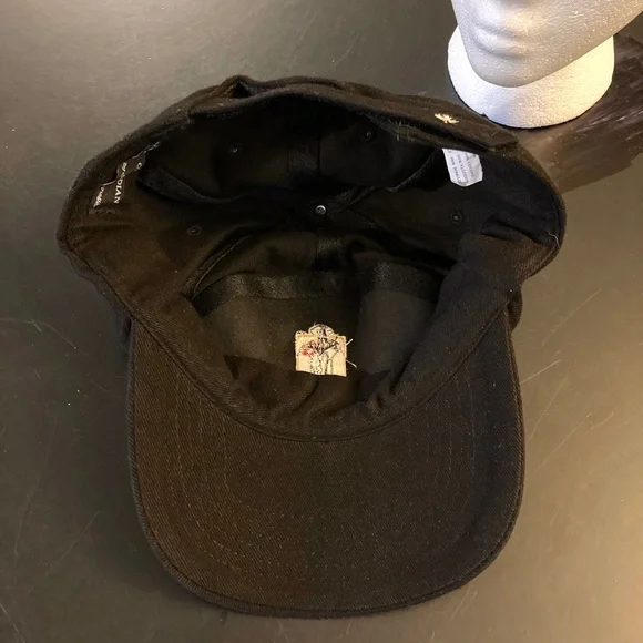 Chablis Cap ‘CANADIAN’ By Serie Graffic - Picture 9 of 12